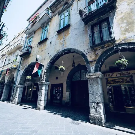 Mariarita's 3* Cava deʼ Tirreni